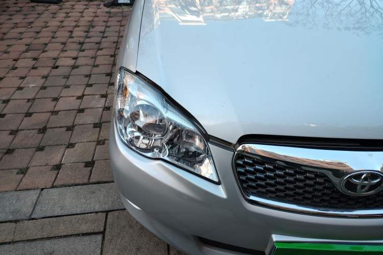 Used Toyota Corolla EX 2010 1.6L Automatic Luxury Edition Right Front Headlight