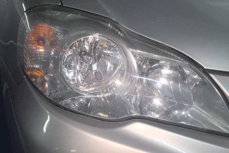 Used Toyota Corolla EX 2010 1.6L Automatic Luxury Edition Right Front Headlight