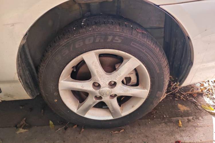Used Toyota Corolla EX 2010 1.6L Manual Classic Edition Right Front Wheel Hub