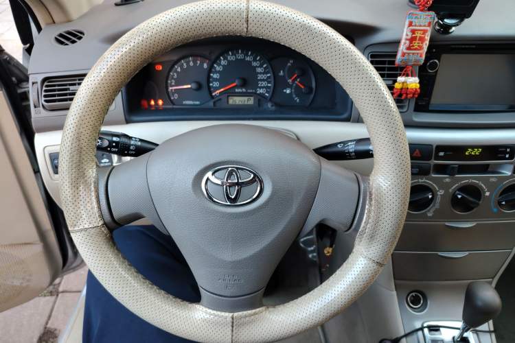 Used Toyota Corolla EX 2010 1.6L Automatic Luxury Edition Steering Wheel