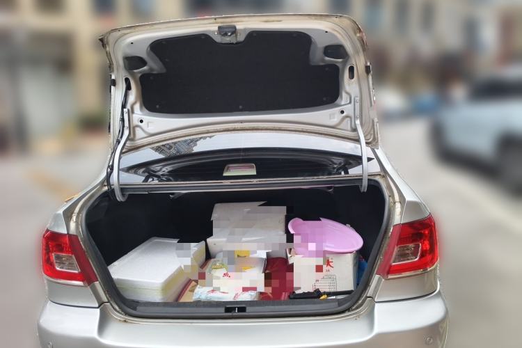 Used Toyota Corolla EX 2010 1.6L Automatic Classic Edition Trunk