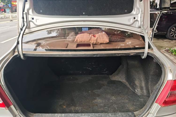 Used Toyota Corolla EX 2010 1.6L Automatic Classic Edition Trunk