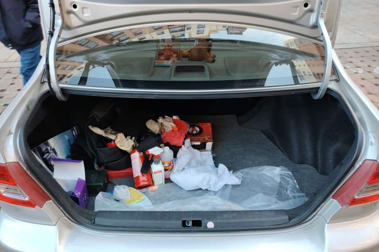 Used Toyota Corolla EX 2010 1.6L Automatic Luxury Edition Trunk