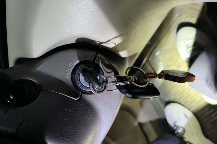 Used Toyota Corolla EX 2010 1.6L Automatic Classic Edition Vehicle Key
