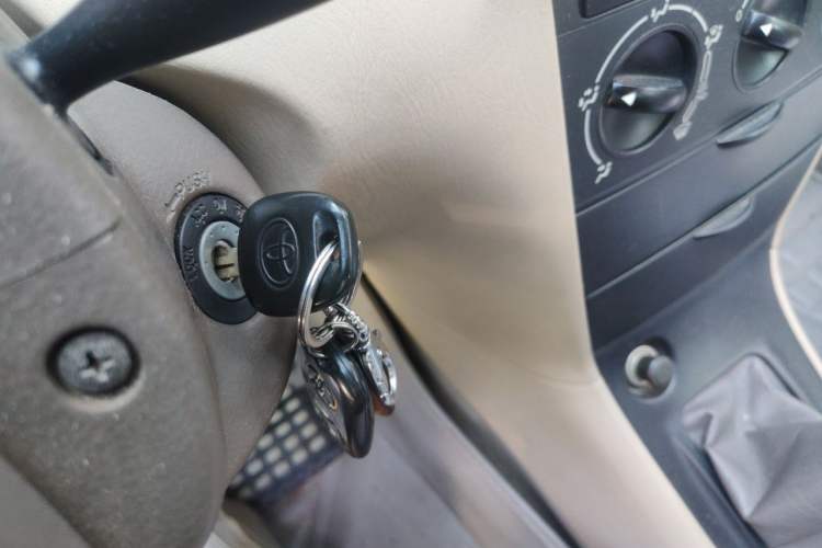 Used Toyota Corolla EX 2010 1.6L Manual Classic Edition Vehicle Key