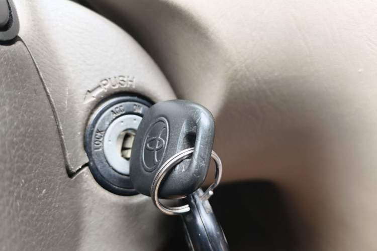 Used Toyota Corolla EX 2010 1.6L Automatic Classic Edition Vehicle Key