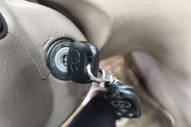 Used Toyota Corolla EX 2010 1.6L Automatic Luxury Edition Vehicle Key