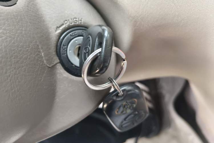 Used Toyota Corolla EX 2010 1.6L Automatic Luxury Edition Vehicle Key