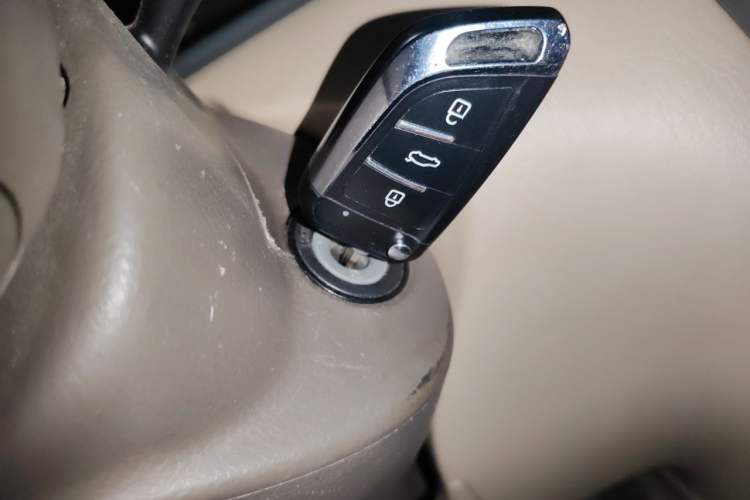 Used Toyota Corolla EX 2010 1.6L Automatic Luxury Edition Vehicle Key