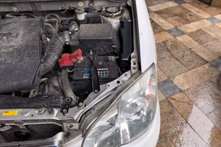 Used Toyota Corolla EX 2010 1.6L Automatic Luxury Edition Engine Bay Left