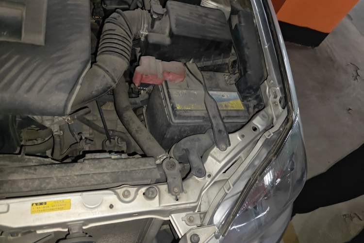 Used Toyota Corolla EX 2010 1.6L Automatic Luxury Edition Engine Bay Left