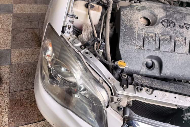 Used Toyota Corolla EX 2010 1.6L Automatic Luxury Edition Engine Bay Right