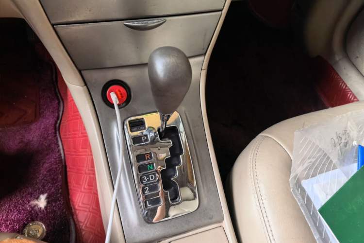 Used Toyota Corolla EX 2010 1.6L Automatic Luxury Edition Gear Lever