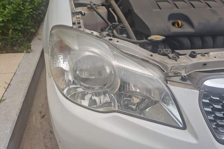 Used Toyota Corolla EX 2010 1.6L Manual Luxury Edition Right Front Headlight