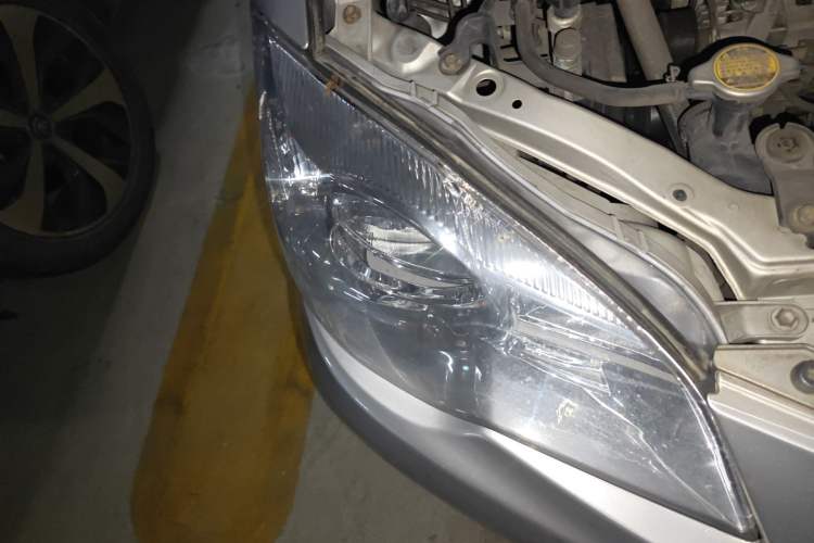 Used Toyota Corolla EX 2010 1.6L Automatic Luxury Edition Right Front Headlight