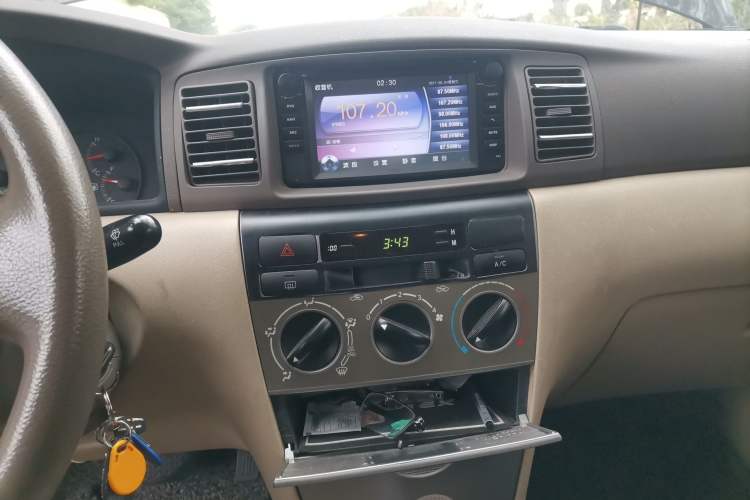Used Toyota Corolla EX 2011 1.6L Automatic Classic Edition Audio And AC Panel