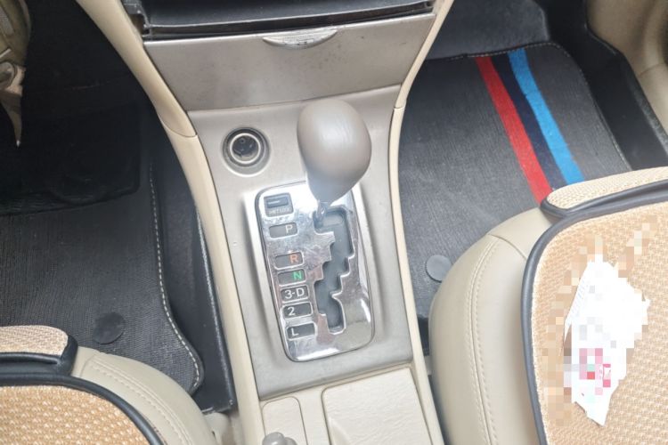 Used Toyota Corolla EX 2011 1.6L Automatic Luxury Edition Audio And AC Panel