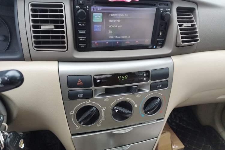 Used Toyota Corolla EX 2011 1.6L Automatic Luxury Edition Audio And AC Panel