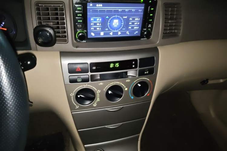 Used Toyota Corolla EX 2011 1.6L Automatic Classic Edition Audio And AC Panel