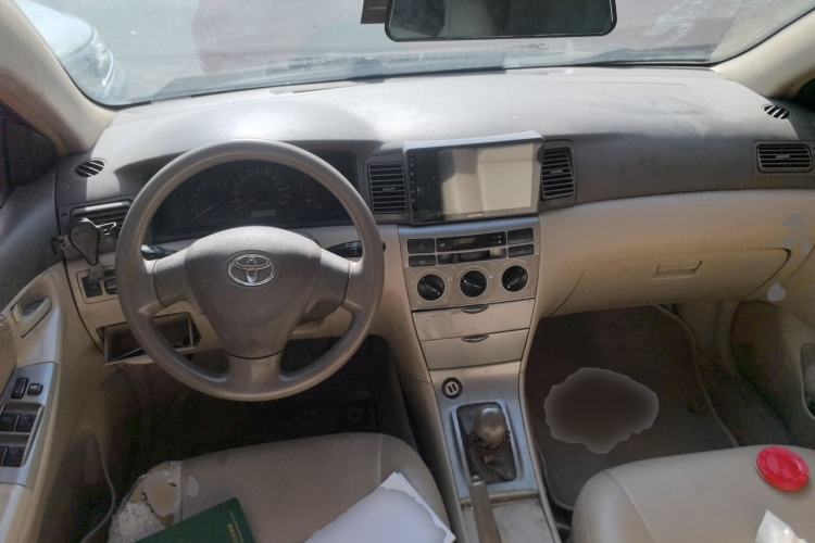 Used Toyota Corolla EX 2011 1.6L Manual Classic Edition Center Console