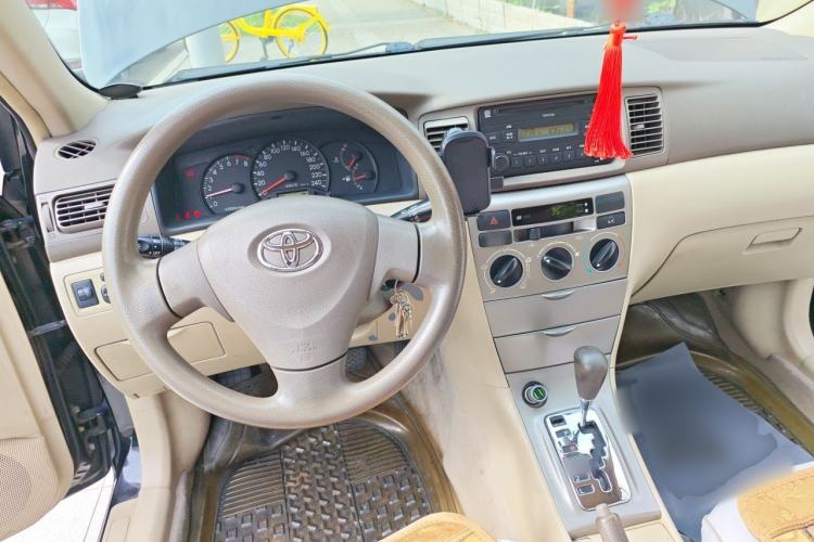 Used Toyota Corolla EX 2011 1.6L Automatic Classic Edition Center Console