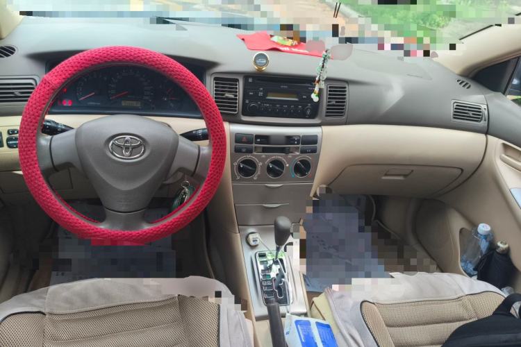 Used Toyota Corolla EX 2011 1.6L Automatic Classic Edition Center Console