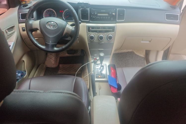 Used Toyota Corolla EX 2011 1.6L Automatic Classic Edition Center Console