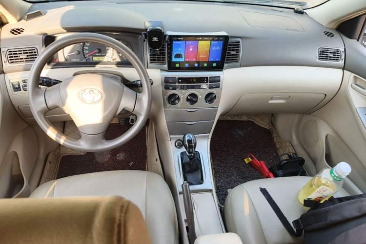 Used Toyota Corolla EX 2011 1.6L Manual Classic Edition Center Console