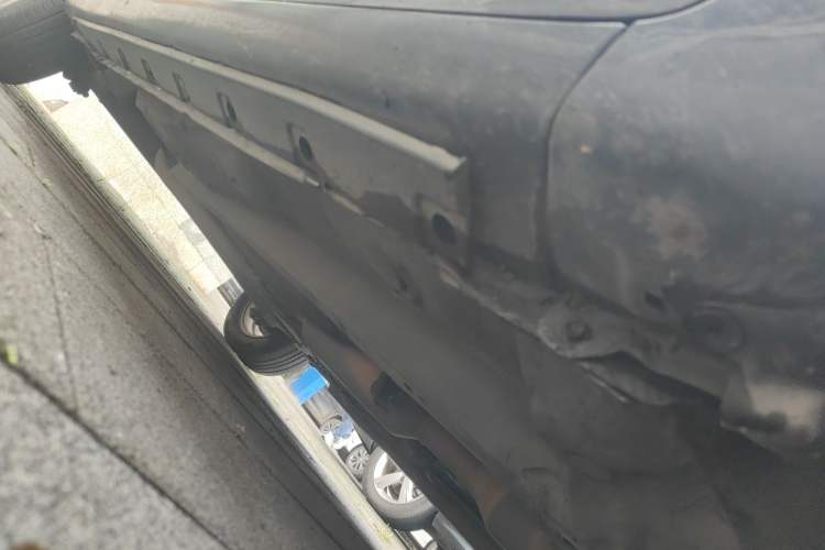 Used Toyota Corolla EX 2011 1.6L Manual Classic Edition Chassis Front Right