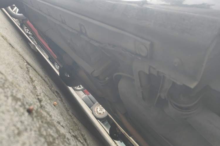 Used Toyota Corolla EX 2011 1.6L Manual Classic Edition Chassis Rear Left