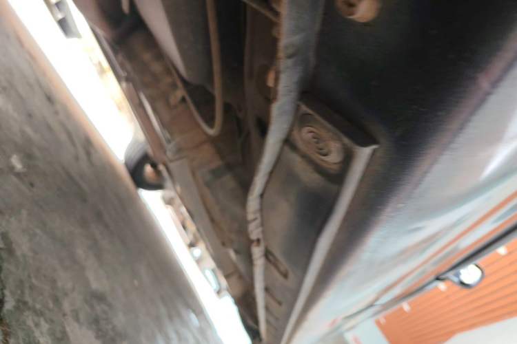 Used Toyota Corolla EX 2011 1.6L Manual Classic Edition Chassis Rear Right