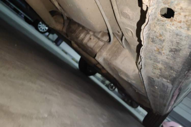 Used Toyota Corolla EX 2011 1.6L Manual Luxury Edition Chassis Rear Right