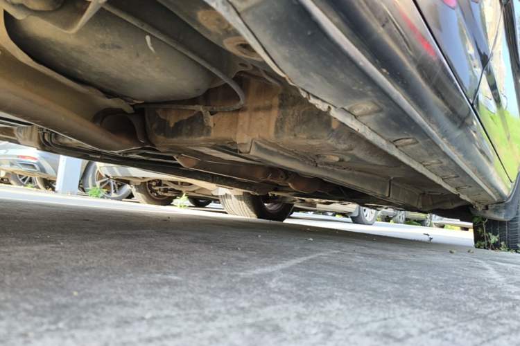 Used Toyota Corolla EX 2011 1.6L Manual Classic Edition Chassis Rear Right