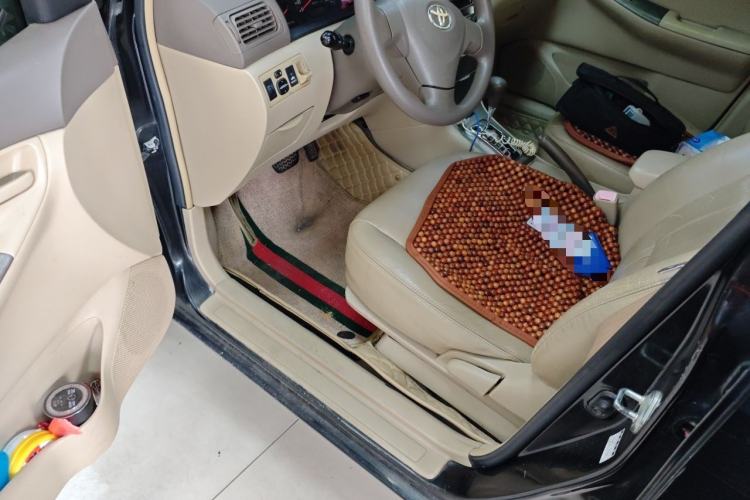 Used Toyota Corolla EX 2011 1.6L Automatic Luxury Edition Driver Seat