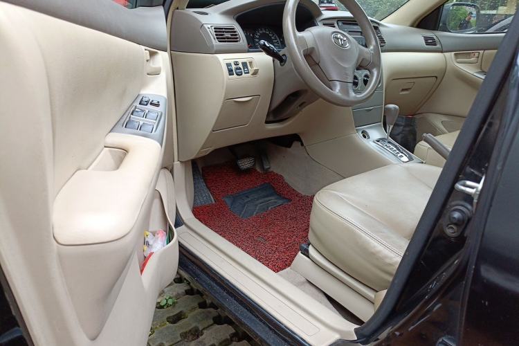 Used Toyota Corolla EX 2011 1.6L Automatic Luxury Edition Driver Seat