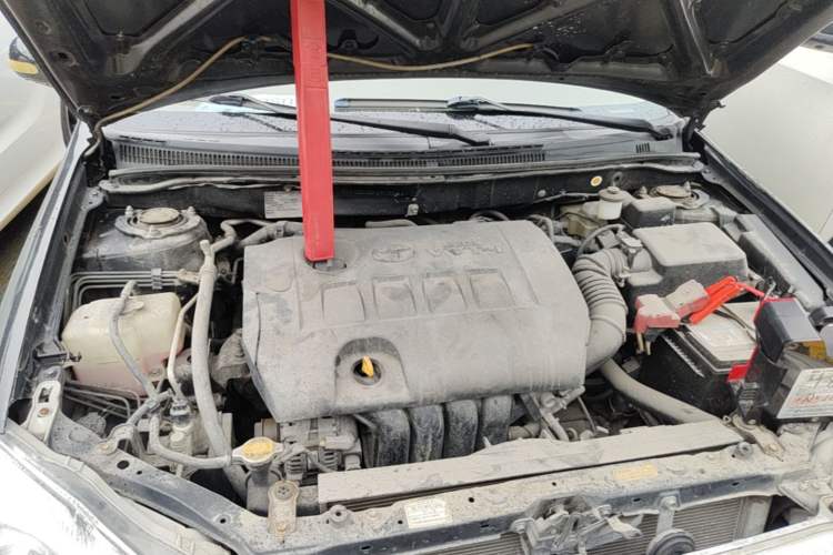 Used Toyota Corolla EX 2011 1.6L Automatic Classic Edition Engine Bay