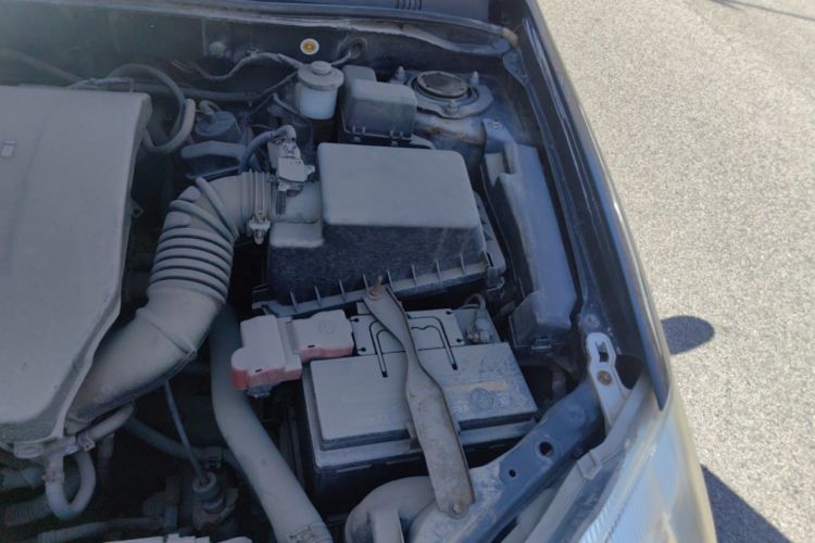 Used Toyota Corolla EX 2011 1.6L Automatic Luxury Edition Engine Bay Left