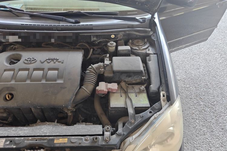 Used Toyota Corolla EX 2011 1.6L Automatic Classic Edition Engine Bay Left