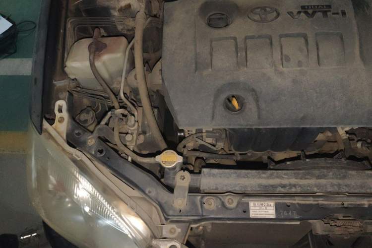 Used Toyota Corolla EX 2011 1.6L Automatic Classic Edition Engine Bay Right