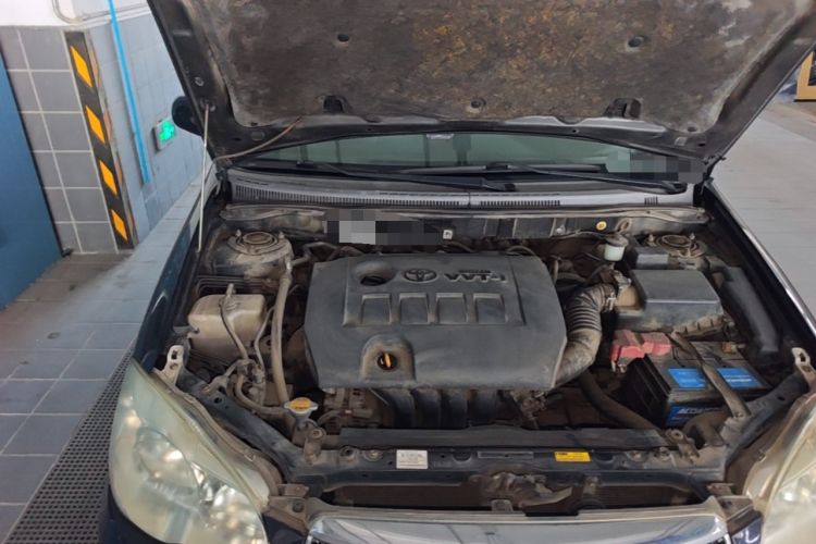 Used Toyota Corolla EX 2011 1.6L Automatic Luxury Edition Engine Bay Right