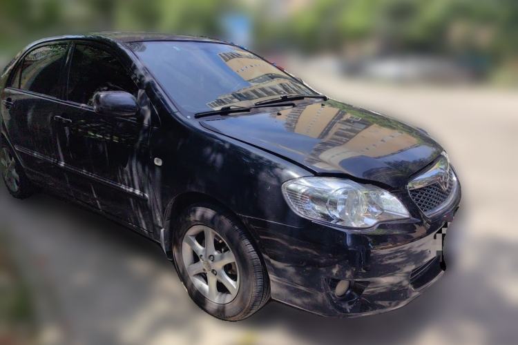Used Toyota Corolla EX 2011 1.6L Manual Luxury Edition Front Right 45 Deg