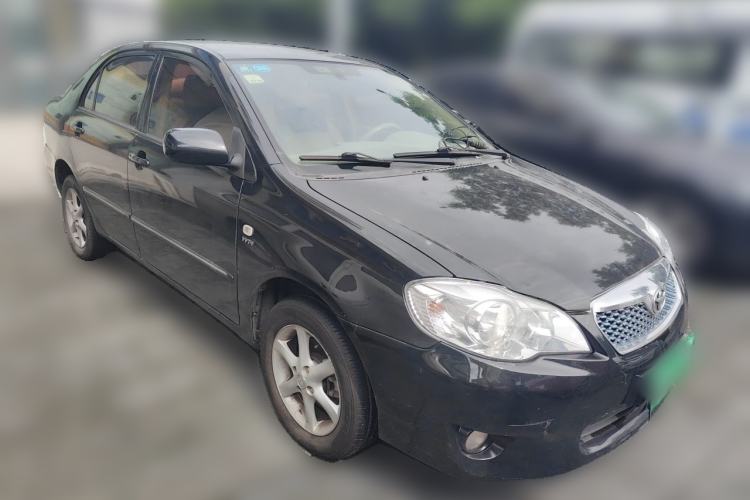 Used Toyota Corolla EX 2011 1.6L Manual Classic Edition Front Right 45 Deg