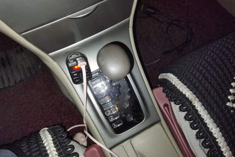 Used Toyota Corolla EX 2011 1.6L Automatic Classic Edition Gear Lever