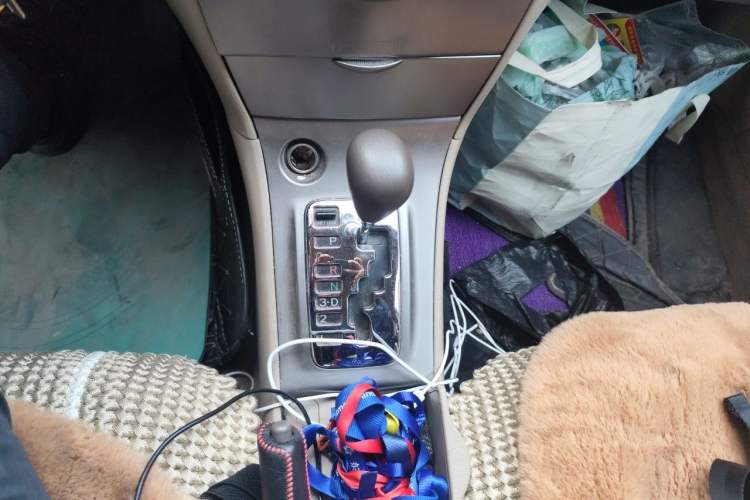 Used Toyota Corolla EX 2011 1.6L Automatic Classic Edition Gear Lever