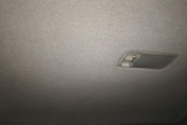 Used Toyota Corolla EX 2011 1.6L Automatic Classic Edition Headliner