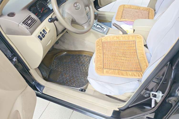 Used Toyota Corolla EX 2011 1.6L Automatic Classic Edition Left Front Seat