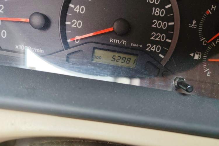 Used Toyota Corolla EX 2011 1.6L Manual Classic Edition Odometer Close Up