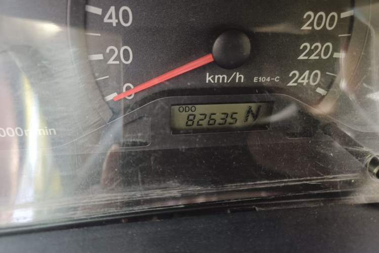 Used Toyota Corolla EX 2011 1.6L Automatic Luxury Edition Odometer Close Up