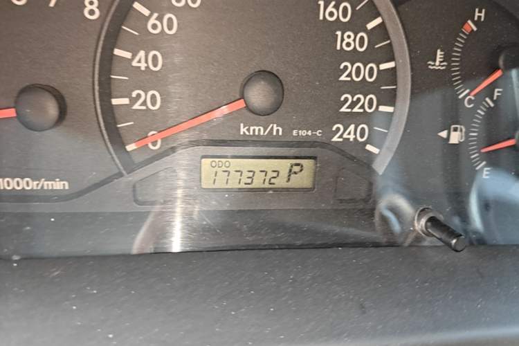 Used Toyota Corolla EX 2011 1.6L Automatic Classic Edition Odometer Close Up