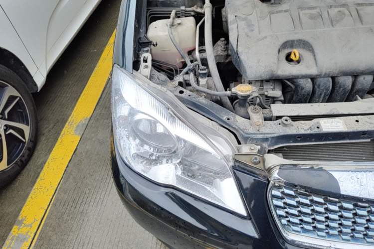 Used Toyota Corolla EX 2011 1.6L Automatic Classic Edition Right Front Headlight